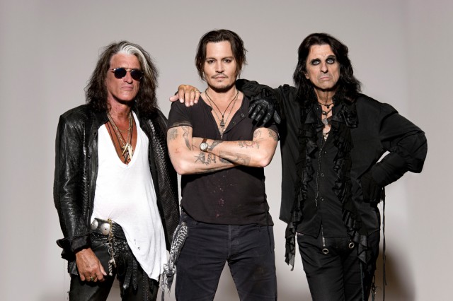 Formația The Hollywood Vampires, care urma să concerteze la Bucureşti în august, a anulat întreg turneul european