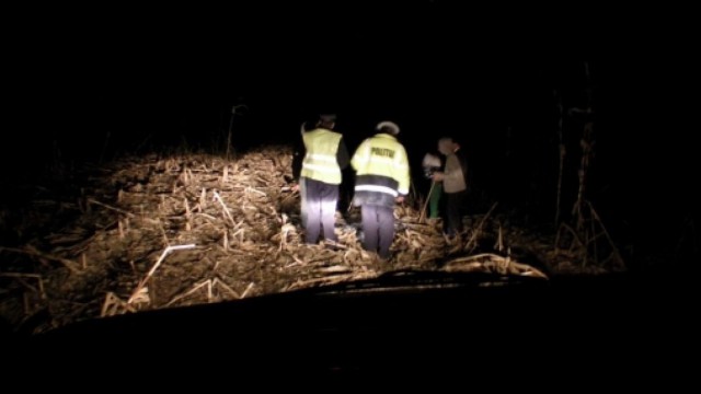 POLIȚIȘTI AMENINȚAȚI cu FURCI și PIETRE de un RECIDIVIST!