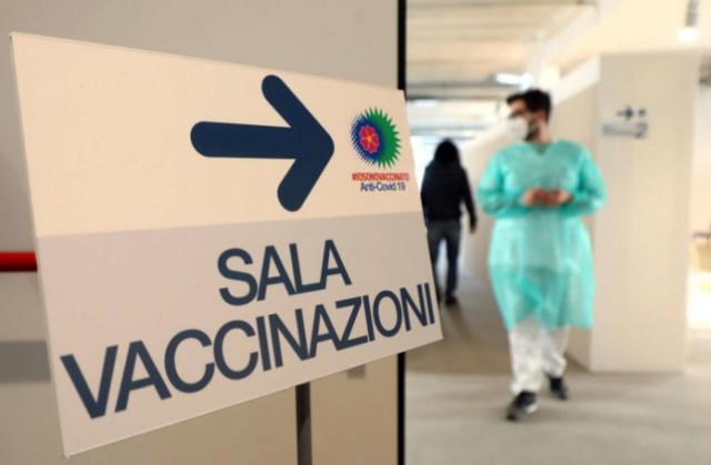 Coronavirus: „Dezastru“ în campania de vaccinare din regiunea italiană Lombardia