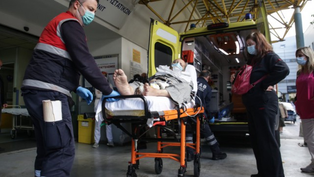 Coronavirus: Guvernul grec a dispus ca medicii din sectorul privat să ajute sistmul public de sănătate