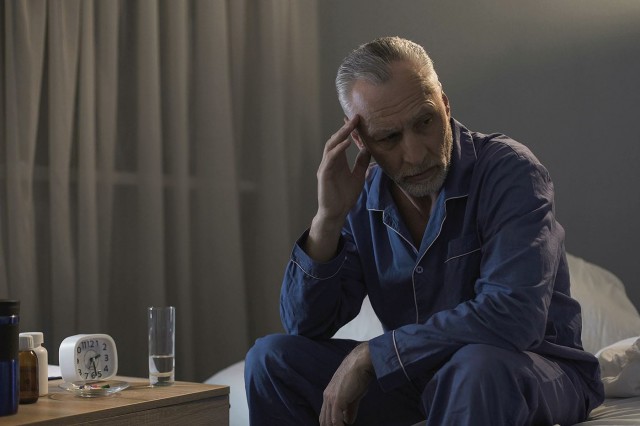 Studiu: Un somn mai scurt de 5 ore poate crește riscul de demență