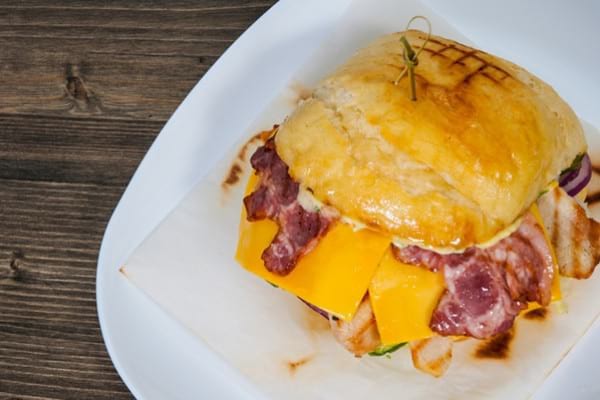 Top 5 alimente de evitat dacă ai ficatul gras