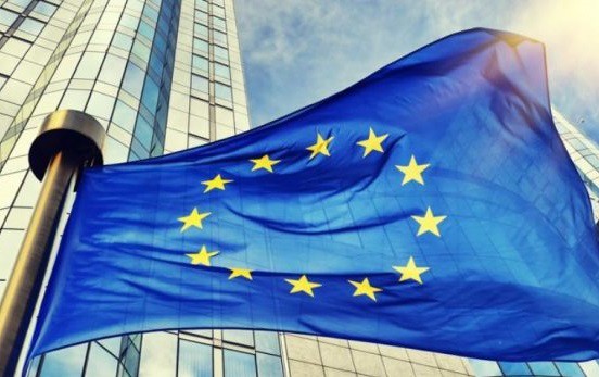 UE şi SUA încearcă să ajungă la un acord care să permită transferul de date personale