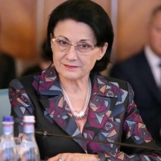 Ecaterina Andronescu: EDUCAŢIA este principala VICTIMĂ a PANDEMIEI
