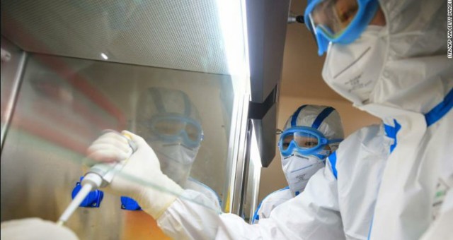 COVID-19: Şeful OMS cere o anchetă cu privire la o eventuală scurgere a virusului dintr-un laborator din China