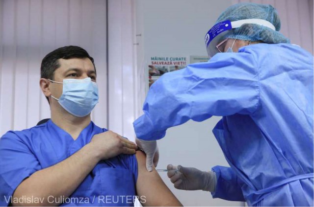 Coronavirus: Chişinăul investighează vaccinarea preferenţială a unor oficialităţi locale