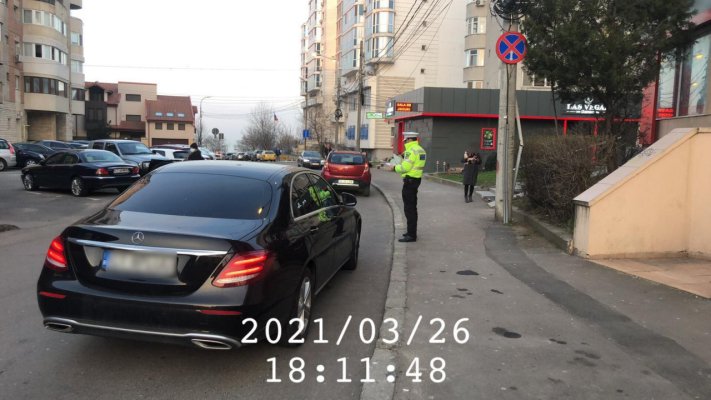Nepurtarea măștii de protecție, sancționată de polițiștii locali