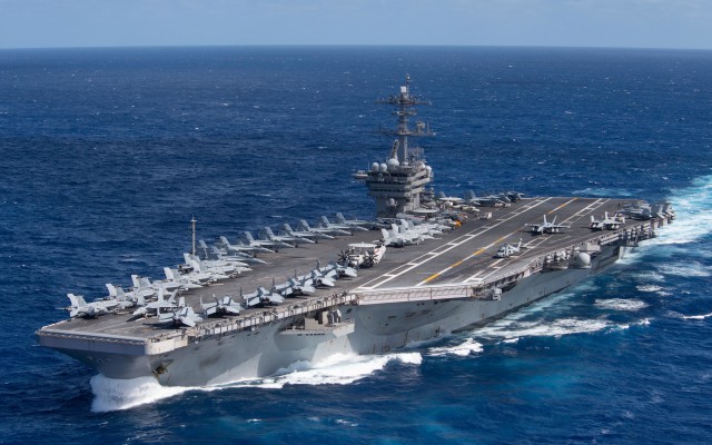 Marina SUA anunţă că grupul portavionului USS Theodore Roosevelt a intrat în Marea Chinei de Sud