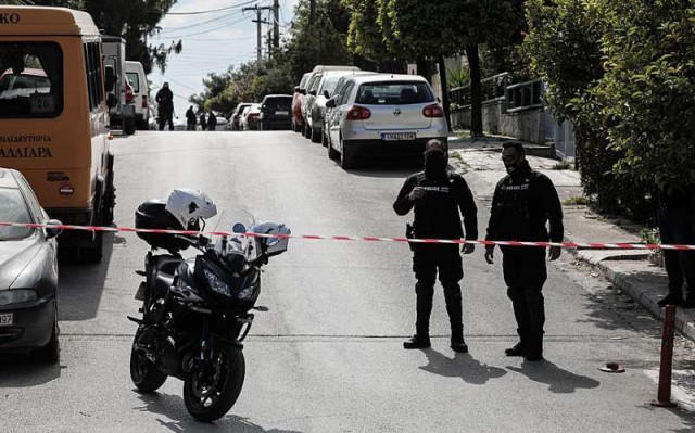 Un jurnalist grec a fost asasinat la Atena