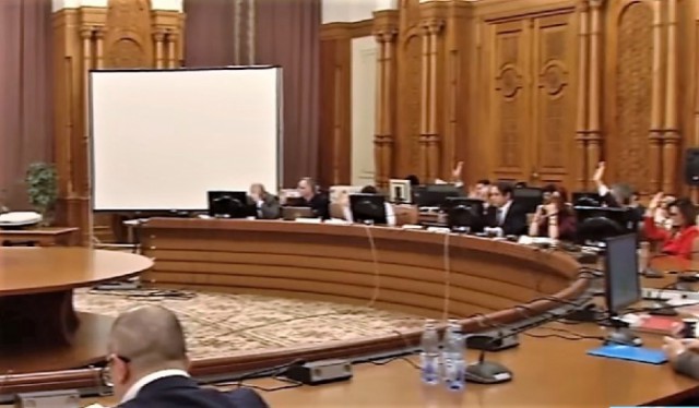 Parlament: Candidaţi pentru posturi de ambasadori, printre care Andrei Muraru şi George Maior, aviz favorabil