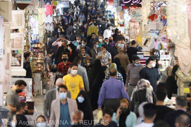 O persoană moare de COVID-19 la fiecare două minute în Iran