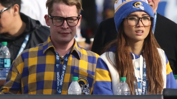 Macaulay Culkin și Brenda Song au devenit părinți. Ce nume va purta micuțul