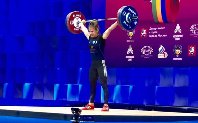 Loredana Toma, desemnată cea mai bună halterofilă a Campionatelor Europene de la Moscova