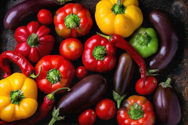 Legumele solanacee - tomate, ardei, vinete - înrăutățesc artrita?
