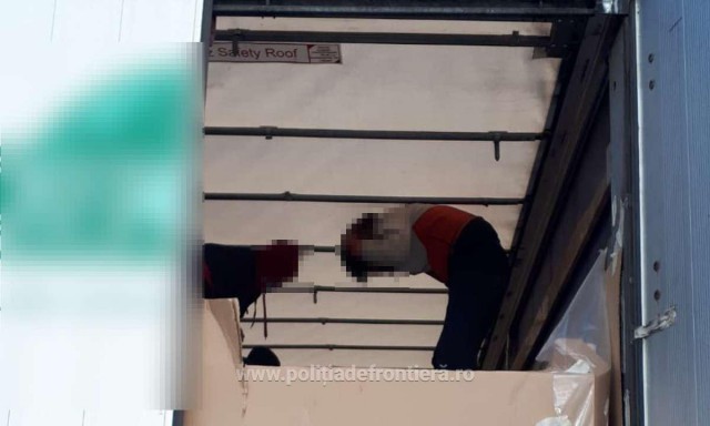 41 de migranți descoperiți de polițiștii de frontieră la graniță