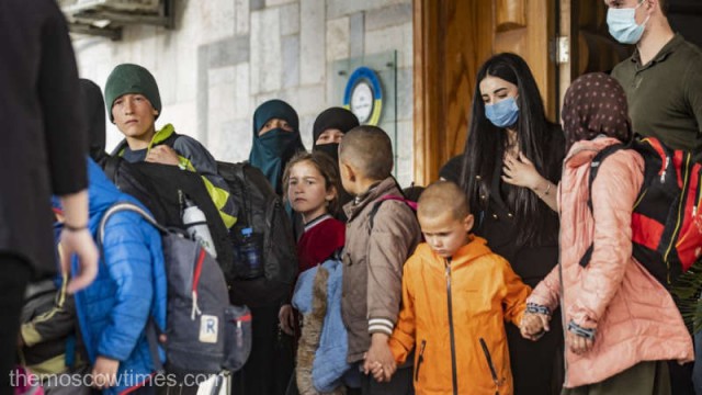 Siria: Peste 30 de orfani de jihadişti au fost preluaţi de o delegaţie rusă de la autorităţile kurde