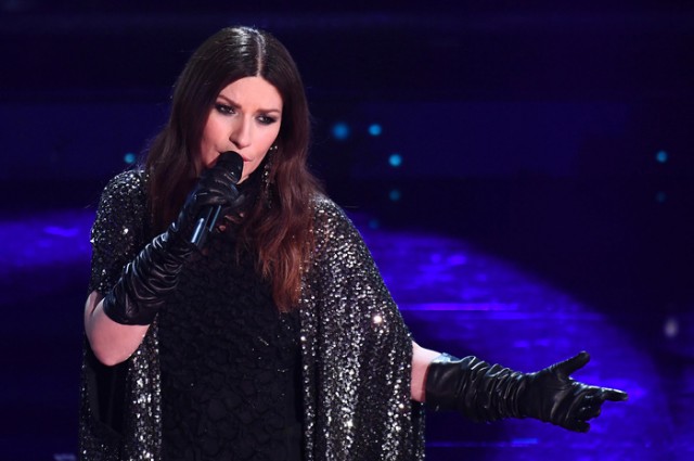 Laura Pausini va cânta la gala premiilor Oscar din aprilie