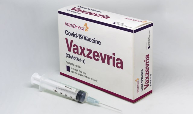 Cea mai mare tranșă de vaccin AstraZeneca ajunge, marți, în România