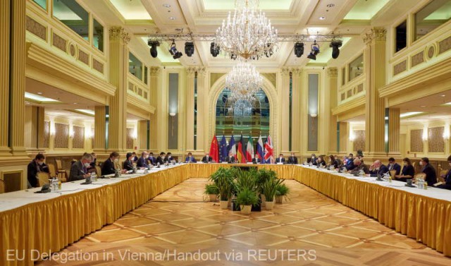 Dosarul nuclear iranian: Negociatorii au decis să „accelereze“ procesul pentru a salva acordul nuclear internaţional