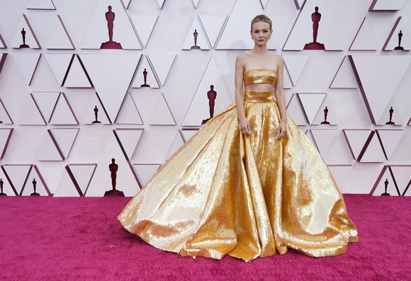 Cele mai bune ţinute de la Oscar 2021