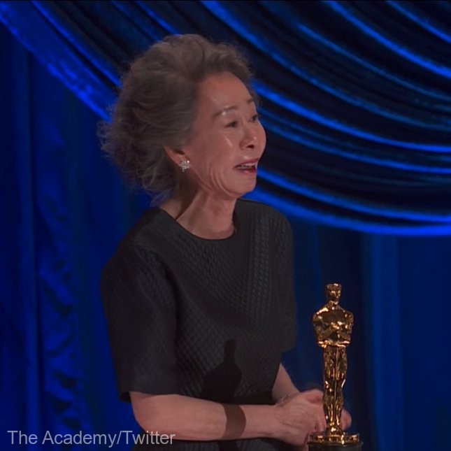 OSCAR 2021 - Yuh-Jung Youn a câştigat premiul pentru cel mai bun rol secundar feminin