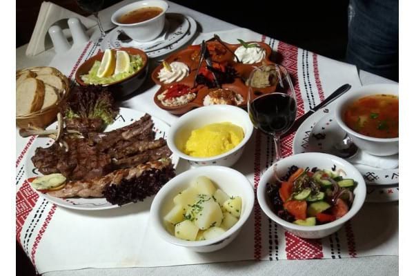 Masa de Paște și revenirea la alimentația obișnuită