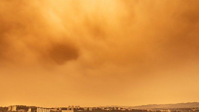 Un nou val de praf saharian va lovi România
