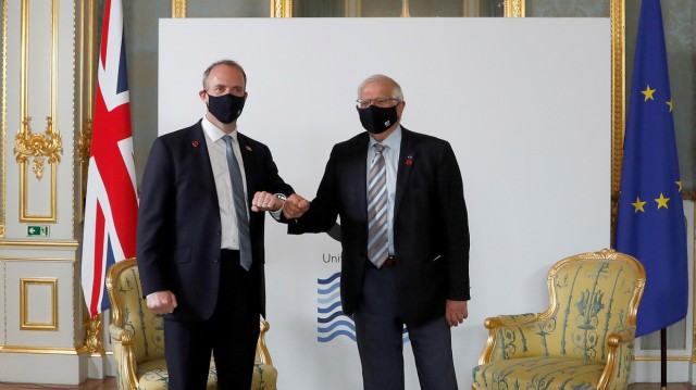 Marea Britanie: Londra acordă statut deplin de ambasador reprezentantului UE