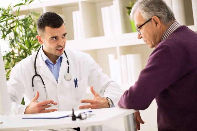 Studiu: Riscul de boli cardiovasculare, mai mare la persoanele care au avut cancer