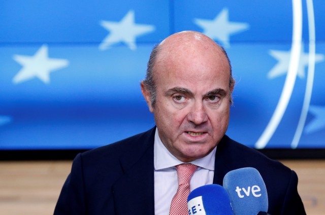 Luis de Guindos, BCE: Retragerea măsurilor de stimulare poate începe după extinderea campaniei de vaccinare