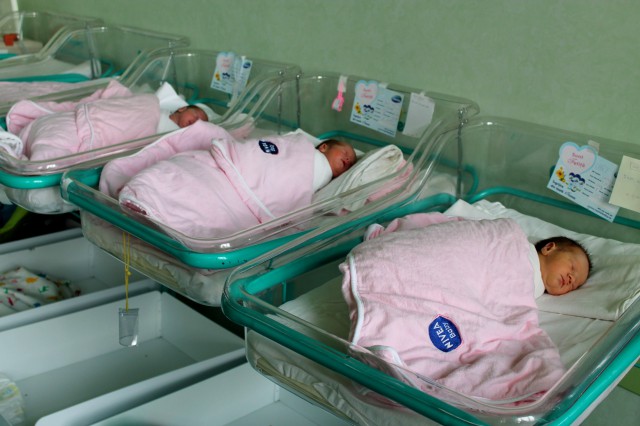 PANDEMIA a crescut NATALITATEA la Constanța! 23 de BEBELUȘI s-au NĂSCUT de PAȘTE