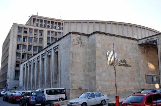 Proiect de modificare a legii SRT: separarea funcţiilor de preşedinte al Consiliului de administraţie şi director general