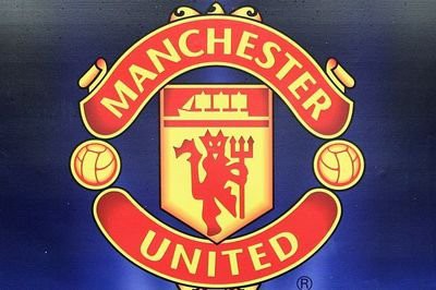 Manchester United ar putea pierde puncte în Premier League, după amânarea meciului cu Liverpool