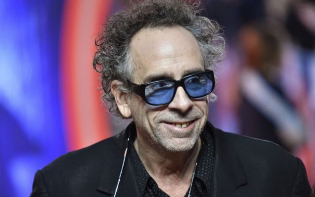 Cineastul Tim Burton va filma în România serialul The Addams Family, o producţie MGM TV şi Netflix