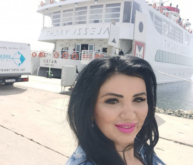 Adriana Bahmuțeanu, vizită la malul mării