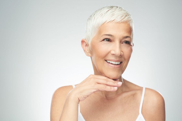 Când trebuie să iei suplimentele anti-aging? Înainte, între sau după mese?