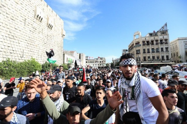 ONU: Violenţe israeliano-palestiniene: 42.000 de palestinieni din Gaza şi-au părăsit locuinţele