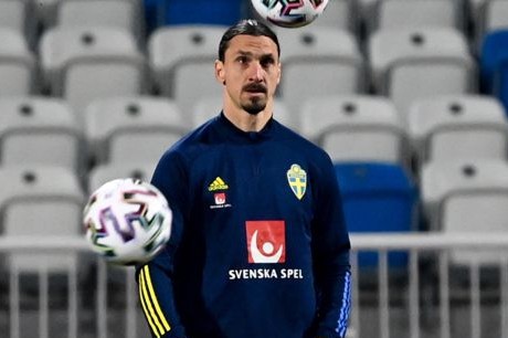 Fotbal: Ibrahimovic, accidentat, va rata cel puţin două meciuri, anunţă clubul AC Milan