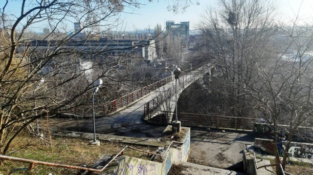 PASARELA din POARTA 2 va fi, în SFÂRȘIT, REABILITATĂ