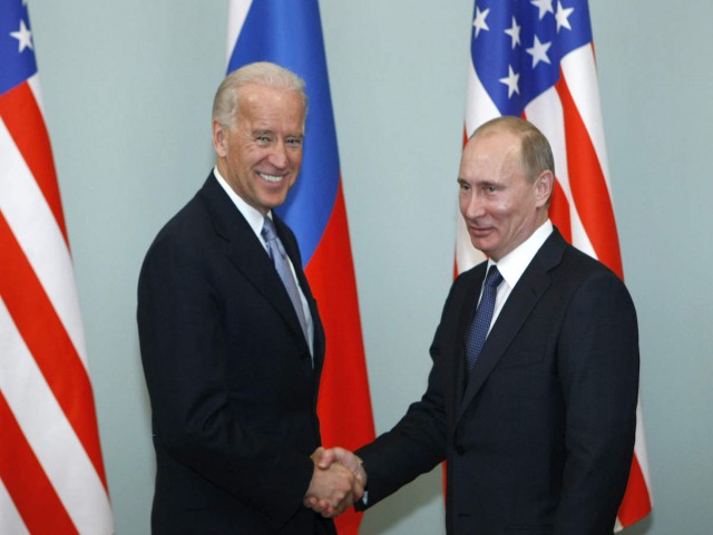 Vladimir Putin şi Joe Biden se întâlnesc pe teren neutru, pentru primul lor summit