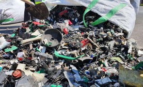 Deșeuri toxice descoperite la un depozit din Adamclisi