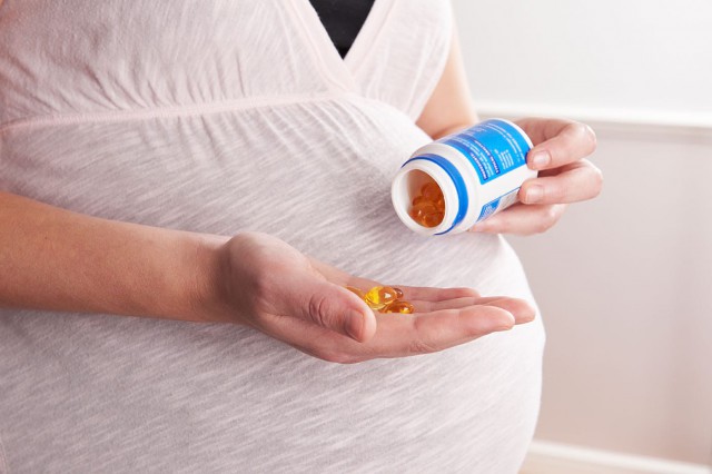 Suplimentele cu acid docosahexaenoic (DHA) pot proteja fătul de stresul matern