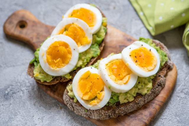 Mic dejun bogat în proteine: 7 idei gustoase