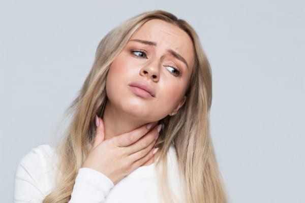Disfagie sau greutatea la înghițire: ce este, cauze, tratament și prevenție