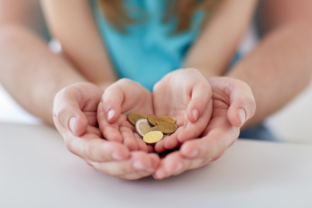 169.113 de beneficiari ai indemnizaţiei pentru creşterea copilului, în iunie 2023