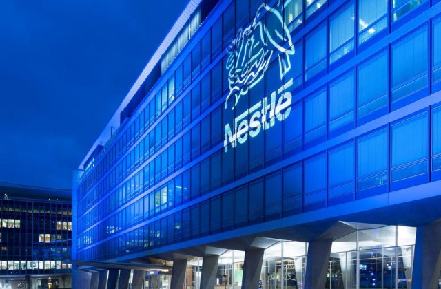 Nestle recunoaşte că majoritatea produselor sale alimentare sunt nesănătoase