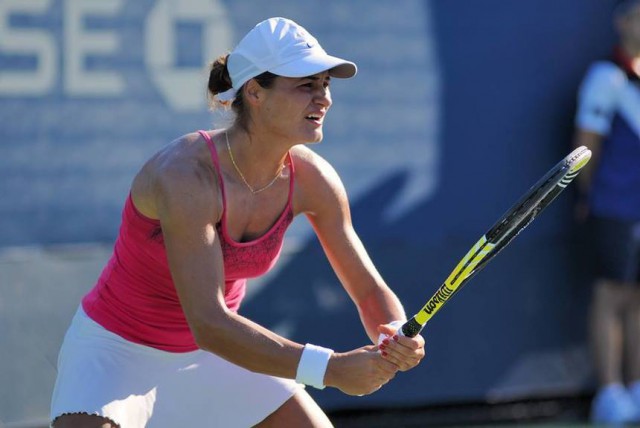 Tenis: Jaqueline Cristian şi Monica Niculescu, în ultimul tur al calificărilor la Roland Garros