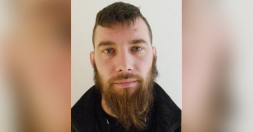 Trupe speciale, 300 de jandarmi, câini, blindate și elicoptere l-au capturat pe 'Rambo' din Franța
