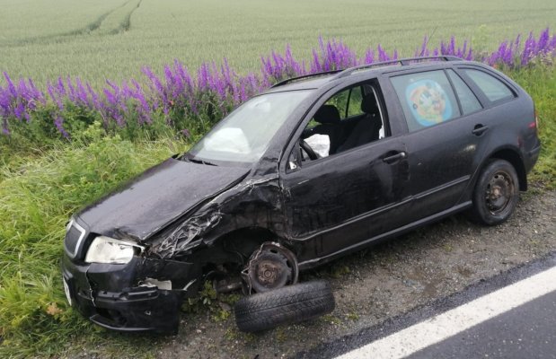 Accident rutier în dreptul localității Oituz. 3 autoturisme, implicate