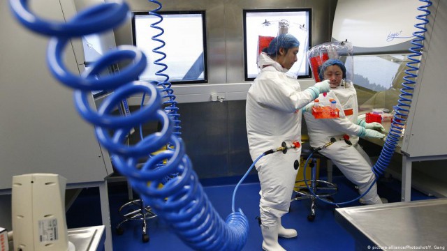 Raport: Americanii spun că scăparea virusului din laboratorul din Wuhan ar fi fost totuși posibilă